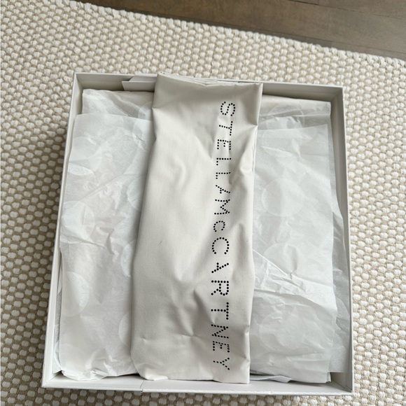 Stella McCartney Elyse Platforms Black - Picture 9 of 9